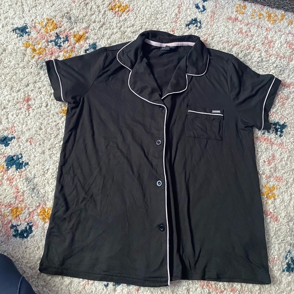 Sleep shirt, medium, black